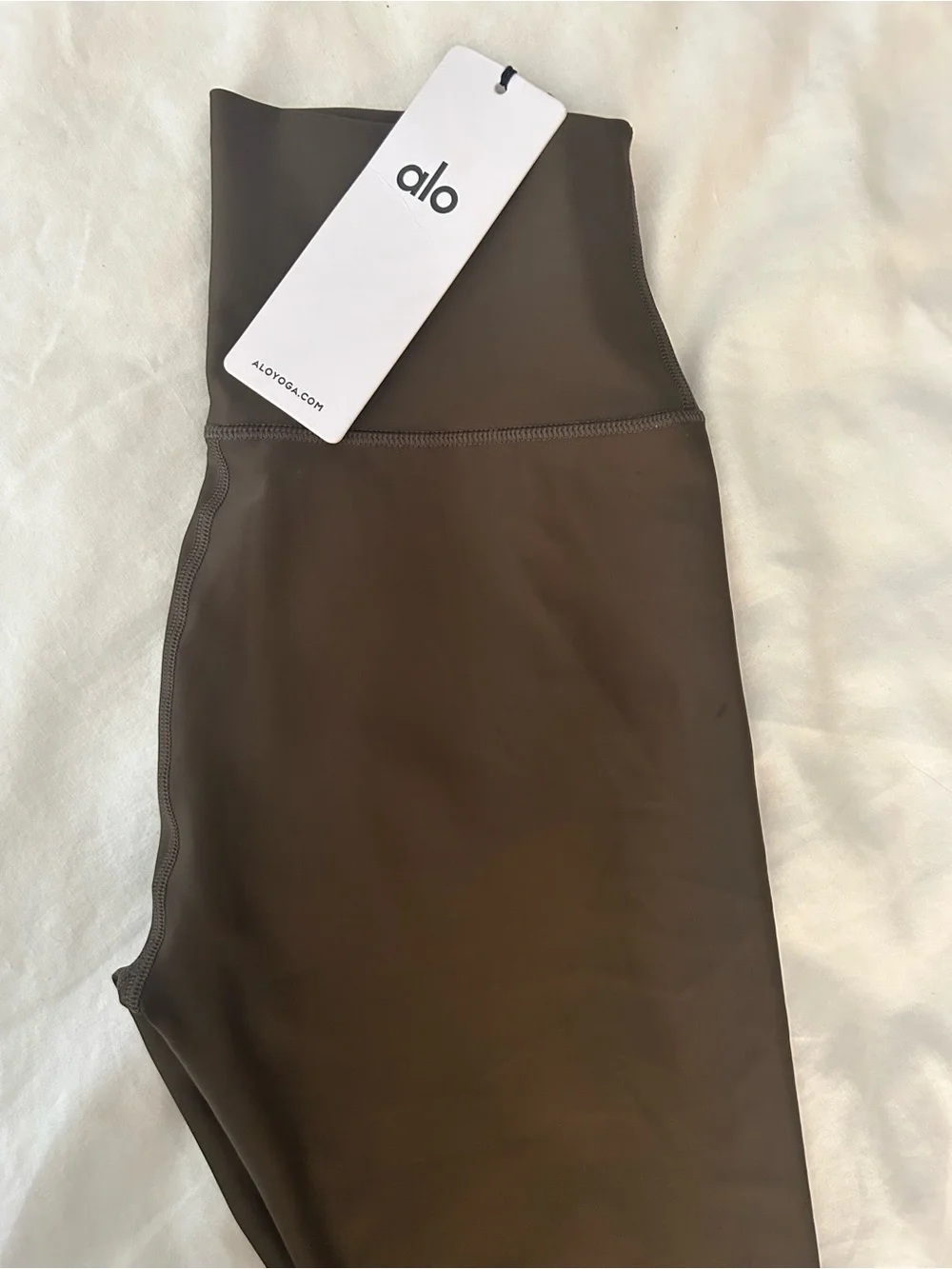 NWT Alo Airlift 7/8 High-Waist Legging, Espresso, Size M